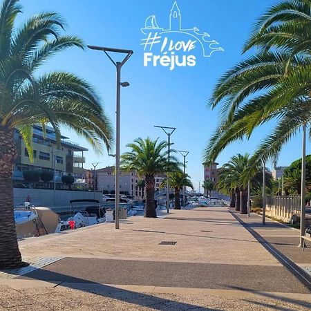 Апартаменты T2/T3 Duplex A Port Frejus Proche De La Mer Экстерьер фото